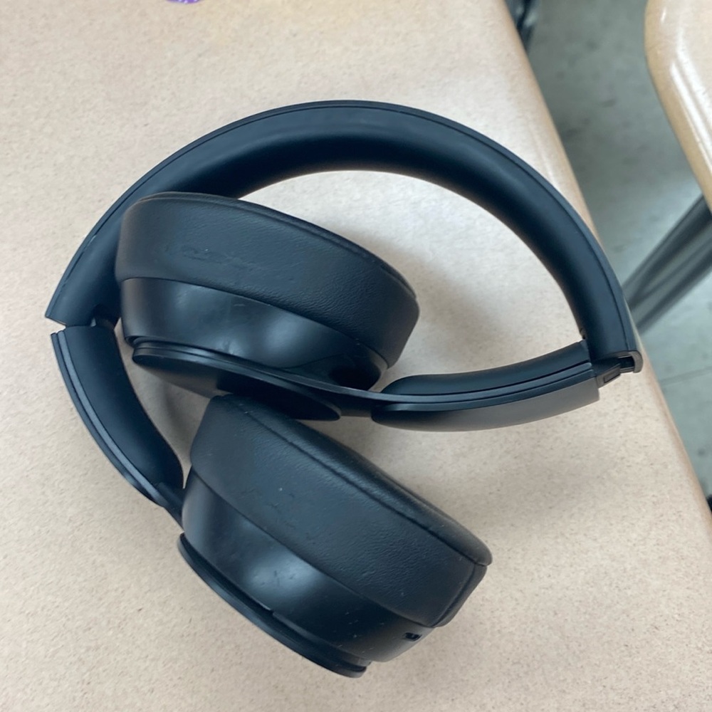 Beats studio pro